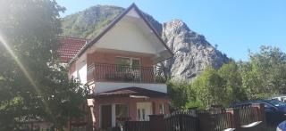 La Stanci - Crăciunești - 0