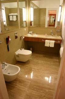 Ventana Hotel Prague - Praga - 9