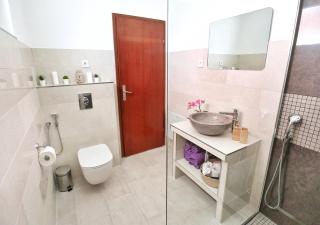 Family apartment with shared garden, 4min to beach - Vodice - 7
