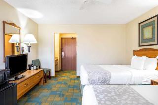 La Quinta by Wyndham El Paso East - El Paso - 2