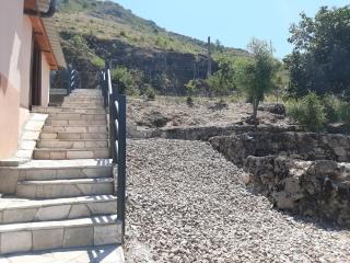 Skadar Lake House Virpazar - Virpazar - 1