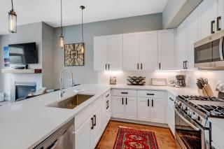 New Luxury Loft 10 I Huge Hot Tub I Great Views I Best Price I FREE Adventures Daily - Winter Park - 8