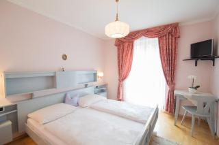 Haus St. Valentin - Eppan an der Weinstraße - 7