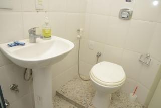 Loft com vista parcial para o Mar de Ipanema, a pé praia, ao lado do metrô - com wi fi e ar - 3