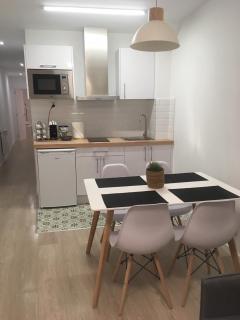 APARTAMENTOS A RODA - 3