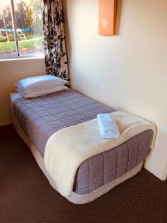 Waiheke Island Motel - Ostend - 4