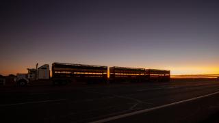 STORK RD BUDGET ROOMS - PRIVATE ROOMS WITH SHARED BATHROOMS access to POOL - Longreach - 3