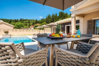 Luxury Villa Matzourana by PosarelliVillas - Gardeládes - 1