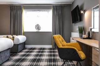 Roydon Marina Village Hotel - Roydon - 3