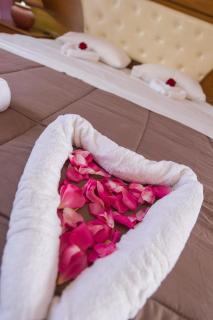 MAKIS STUDIOS - 2