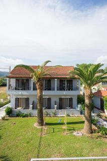 MAKIS STUDIOS - Roda - 9