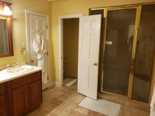 Blue Heron Inn - A Bed and Breakfast LLC - 1