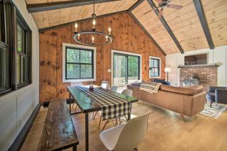 Sleek Cabin with Deck, 8 Miles to Mount Snow and Hikes - 3