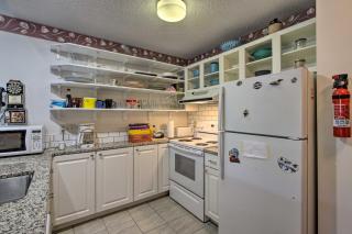 Resort Condo with Lake and Pool about 5 Mi to Flume Gorge! - Woodstock - 2