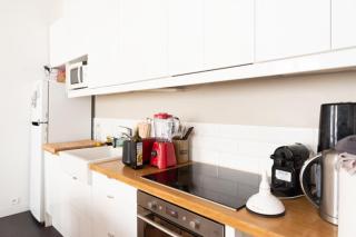 Apartment Well Located Bright And Quiet - 4