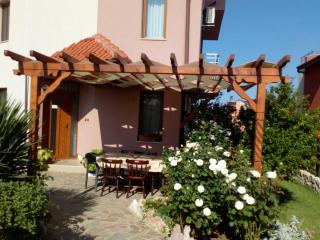 Zenith Guest House - Sozopol - 1