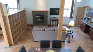 Cobble Wood and Bird Sanctuary Guest Houses - Tofino - 7