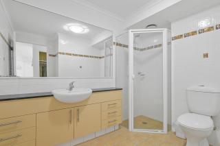 Flightdeck 101, 5-7 Clarence Street - Port Macquarie - 6