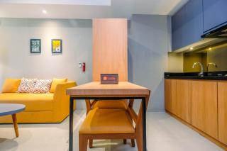 Luxury 1BR Apartment with Golf View at Mustika Golf Residence By Travelio - Bekasi - 1