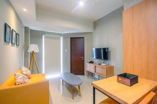 Wonderful 1BR Apartment at Mustika Golf Residence with Golf View By Travelio - 8