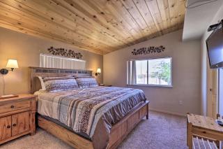 Rustic Bullhead City Retreat with Porch and Views - Bullhead City - 1