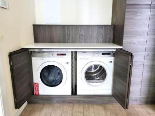 THE VIEW!!! by Design Studio - 4