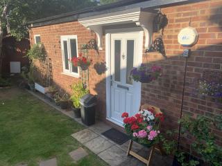 Studio - Stanmore - 8