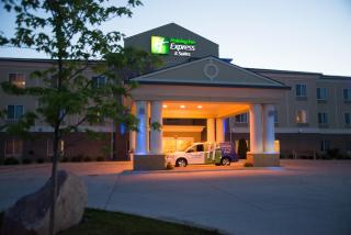 Holiday Inn Express & Suites Northwood by IHG - Northwood - 0