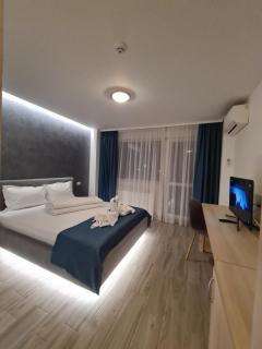 Turquoise Boutique - Mamaia Sat/Năvodari - 4