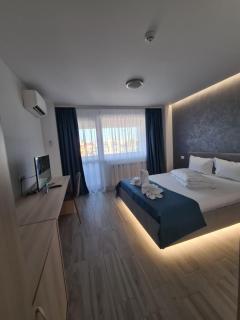 Turquoise Boutique Hotel Mamaia Nord - Năvodari - 5