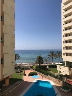 Neptuno Beachfront Apartments - 0