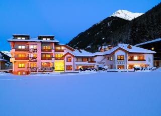 Boutique Hotel Montanara - Ischgl - 9