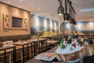 Cocoon Hauptbahnhof - 2