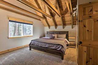 South Lake Tahoe Cabin about 7 Mi to Ski Resort! - 1