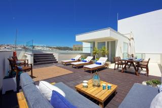 Casa da Bandeira -Perfect Location-Beach front- Rooftop Pool by DreamvillasAlbufeira - Albufeira - 4