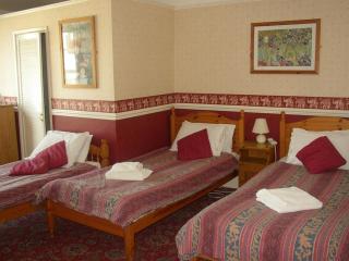 A MAIDEN REST - Weymouth - 3