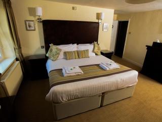The George - 4