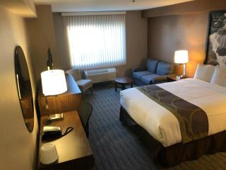 Super 8 by Wyndham Lynnwood - Lynnwood - 5