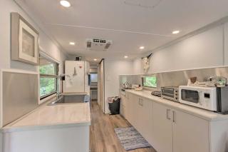 Converted Trailer w/ Furnished Deck in Marshall! - 4