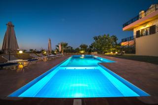 Villas Louloudaki - Loutra - 2