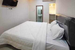 Rudi Rooms near Stasiun Cikarang Mitra RedDoorz - Jakarta - 8