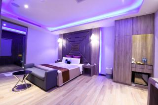 Purple Rainbow Motel - Taipei - 1