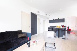 Astoux YourHostHelper - Cannes - 6