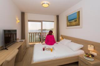 Poseidon The Beach Hotel - Budua - 8