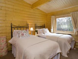 Cherbridge Lodges - Riverside lodges, short lets (business or holidays) - Oxford - 1