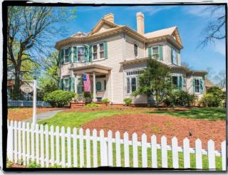 Charles Bass House Bed & Breakfast - South Boston - 2