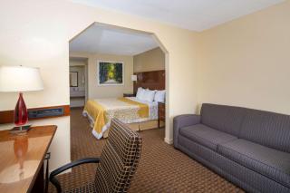 Days Inn by Wyndham Thomaston - Thomaston - 2