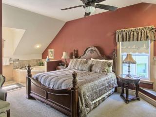 Grand Victorian B&B Inn - 7