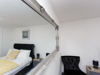 Live in Leeds Greenhill Bungalows - Leeds - 2