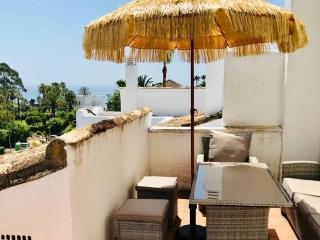 Stunning Penthouse Just Footsteps Away from Estepona's Beaches - Estepona - 1